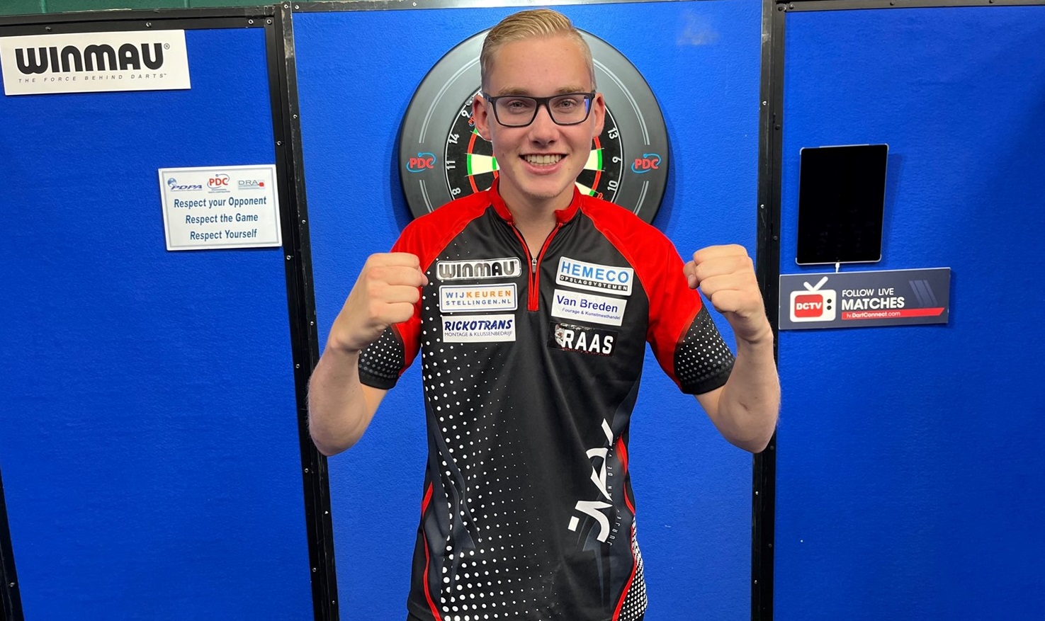 van-der-velde-kist-seal-dutch-double-on-winmau-challenge-tour-pdc