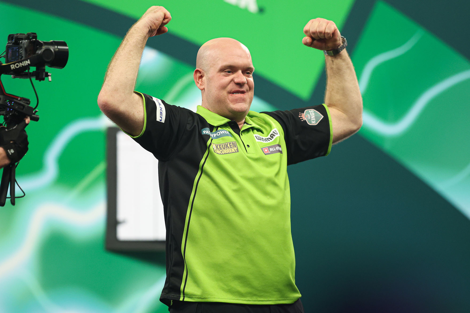 Van Gerwen bidding to reclaim status as king of Alexandra Palace PDC