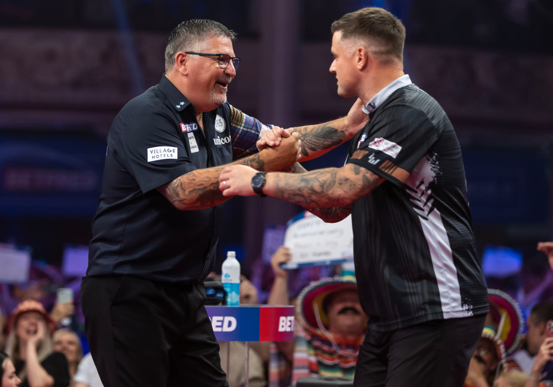 Gary Anderson and Luke Woodhouse