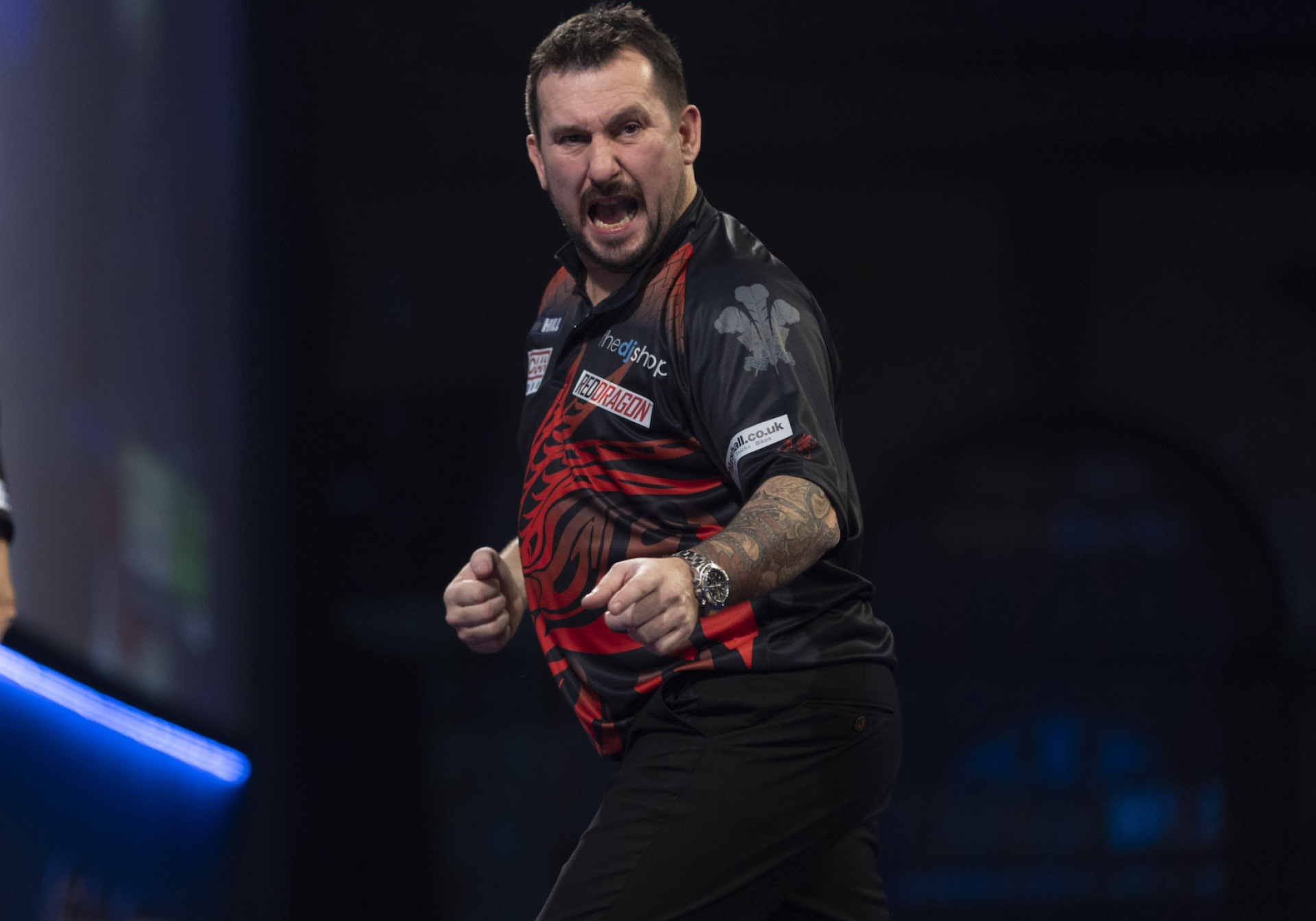 Price Survives Huybrechts Scare In Sudden-death Thriller | PDC