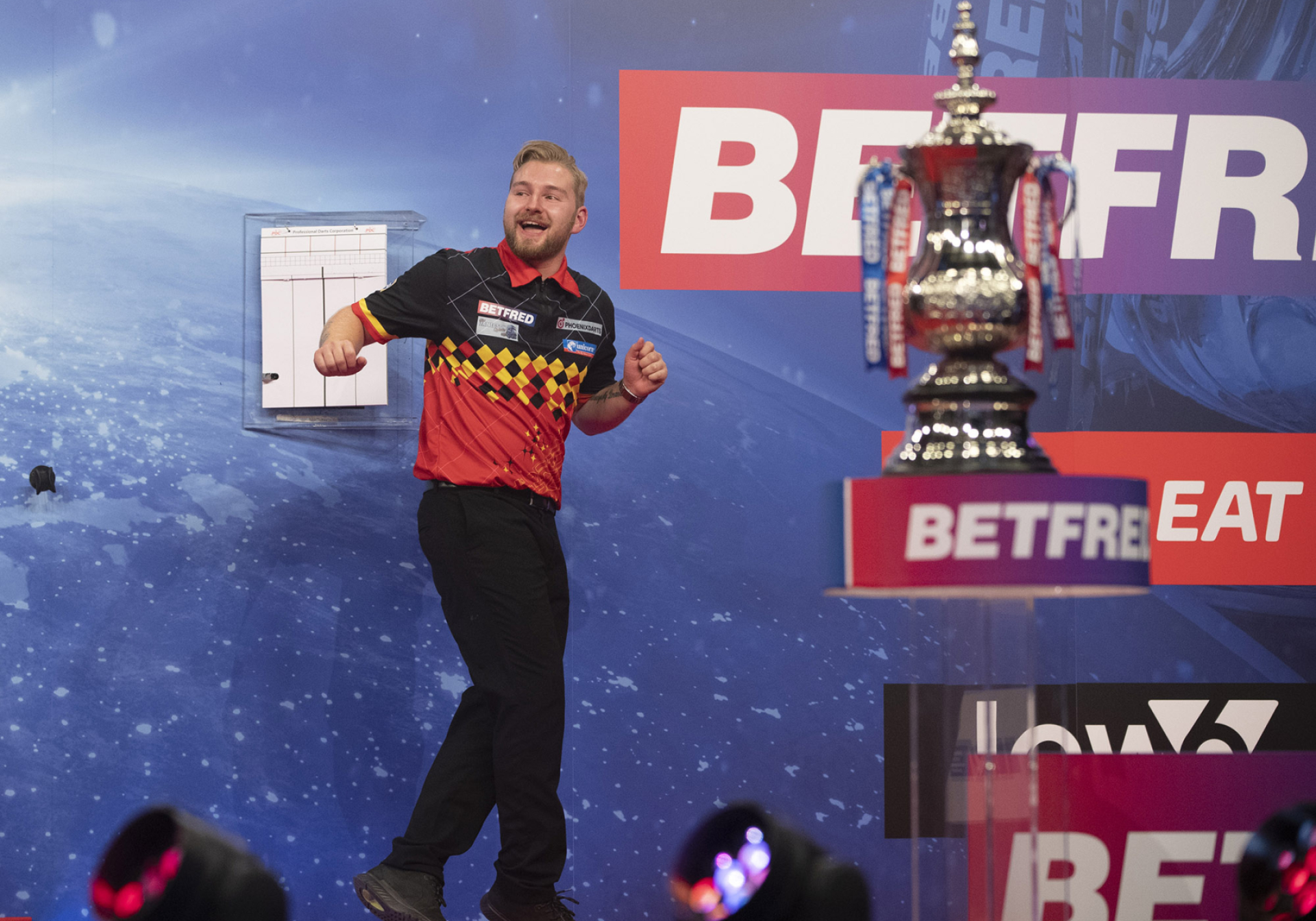 Dimitri Van Den Bergh Wins 2020 Betfred World Matchplay | PDC