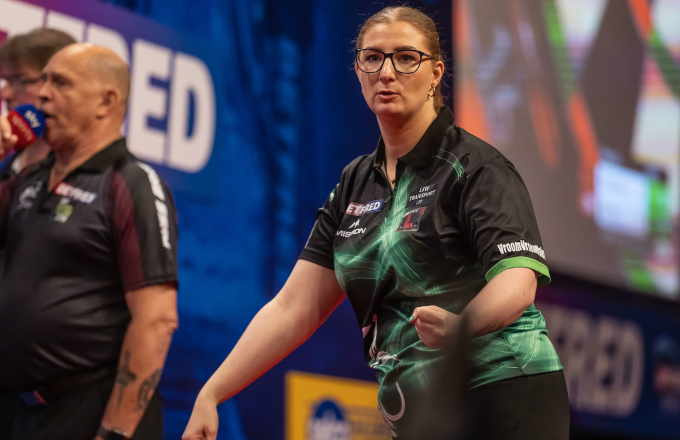 Robyn Byrne (PDC)