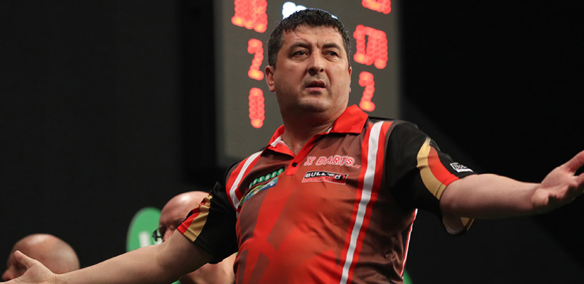 Mensur Suljovic (Lawrence Lustig, PDC)