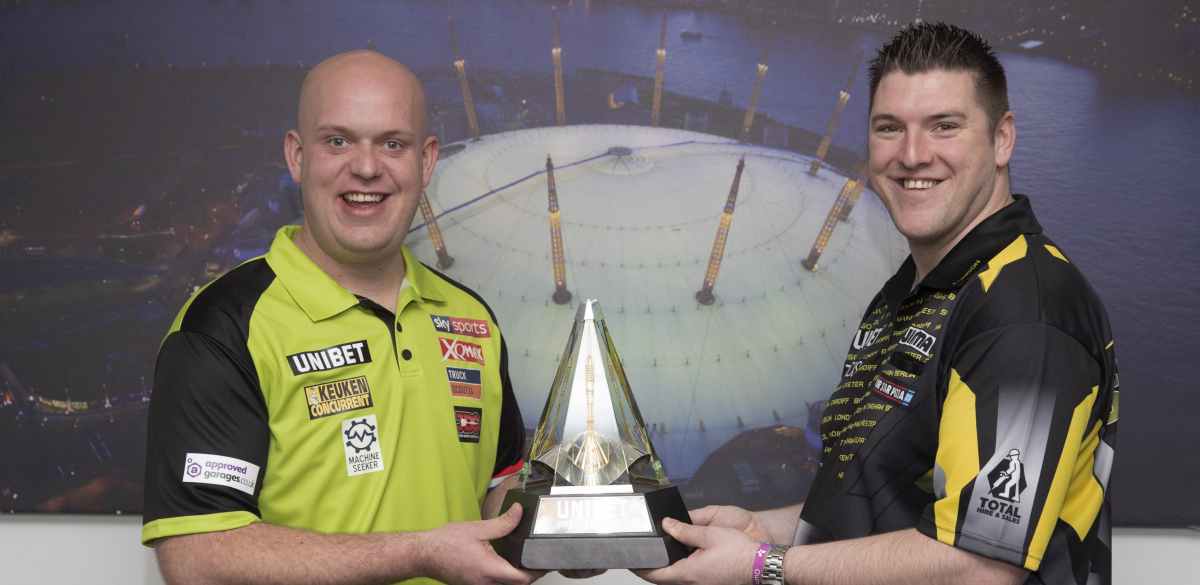 Michael van Gerwen, Daryl Gurney (Lawrence Lustig, PDC)