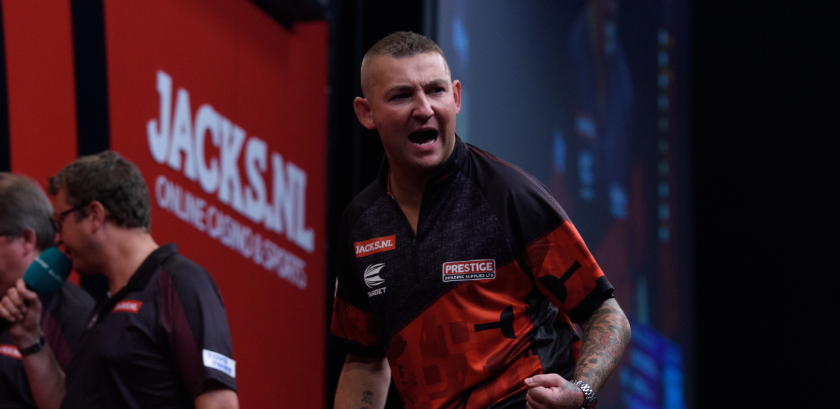 Nathan Aspinall (Kelly Deckers, PDC)