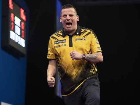 Dave Chisnall, Professional Darts Player - PDC